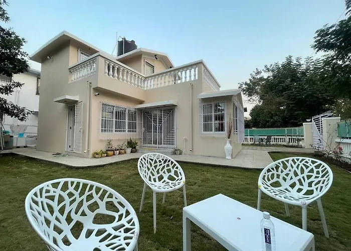 3-Bhk Bungalow With Swimming Pool, Garden And Bbq At Murbad